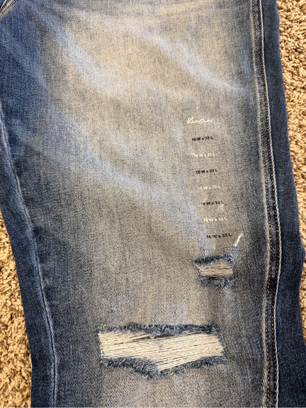 KanCan Two-Tone Blue Distressed Flare Jeans with Frayed Split Hem - Picture 3 of 7